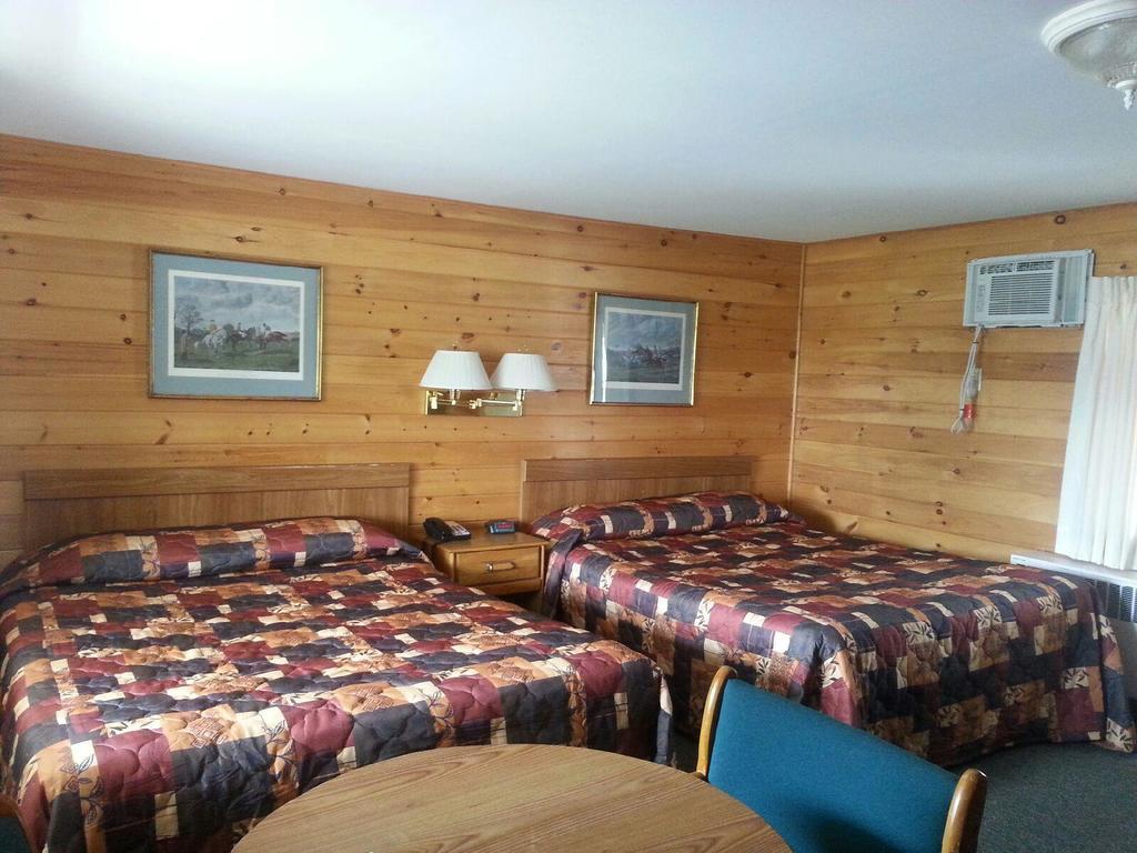 Clark'S Beach Motel Олд-Фордж Номер фото